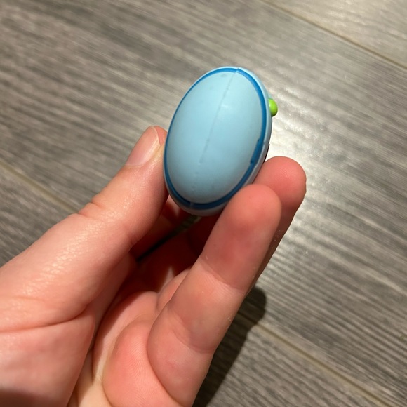 Little green alien keychain - Picture 5 of 5